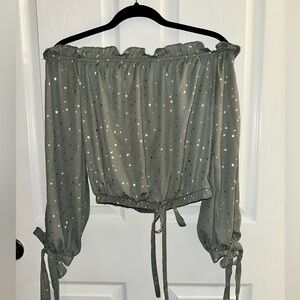 Vintage Havana Gray Star Print Off-Shoulder Blouse